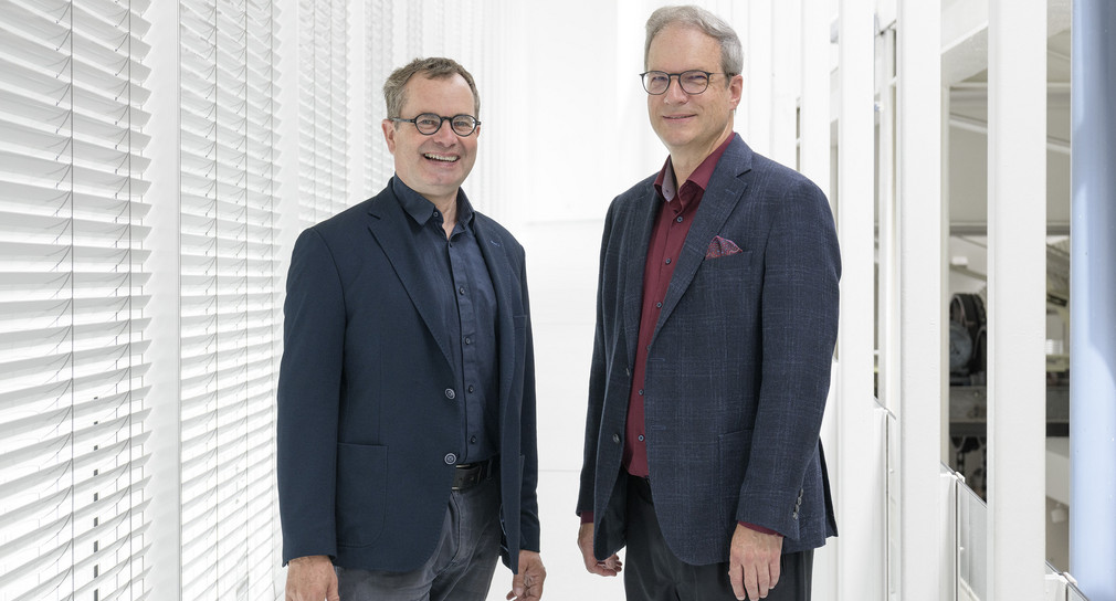 Links: Prof. Dr. Andreas Gundelwein, rechts: Dr. Jens Bortloff