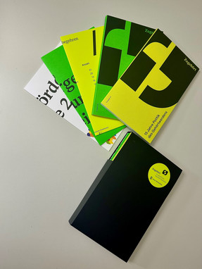 Brosch&uuml;re "Zugeh&ouml;rt"