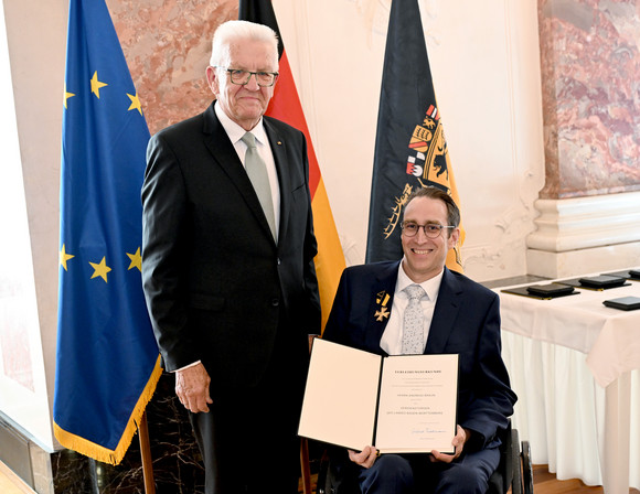 Ministerpräsident Winfried Kretschmann (links) und Andreas Braun (rechts)