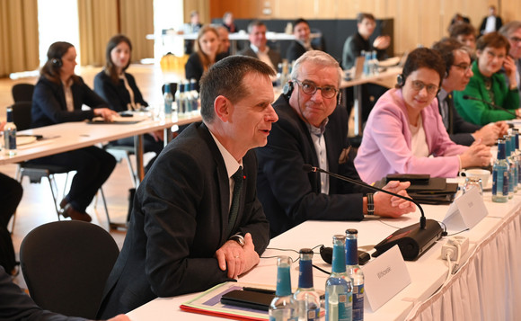 von links nach rechts: Jacques Witkowski, Präfekt der Region Grand Est, Innenminister Thomas Strobl, Justizministerin Marion Gentges