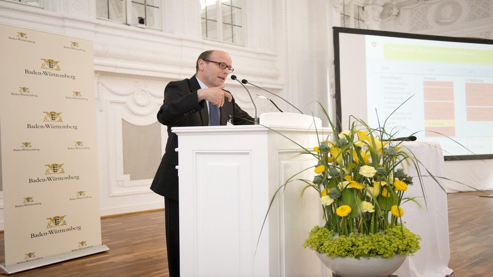 Dr. Michael Aebersold, Sektionsleiter beim Schweizerischen Bundesamt für Energie