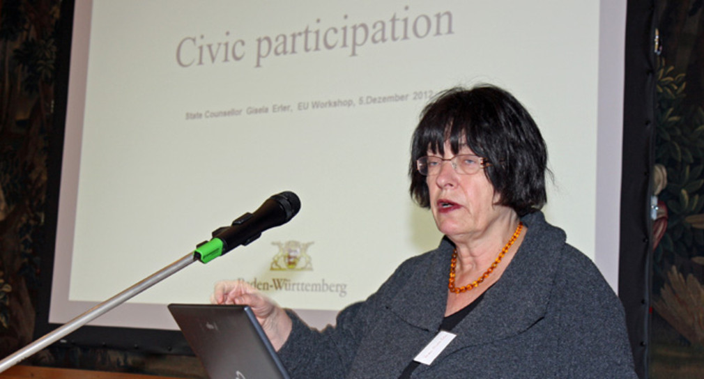 Staatsrätin Gisela Erler bei der Eröffnung des Workshops „How to Make Good Citizen Participation Revelant in European Regions“ am 5. Dezember 2012 in der Villa Reitzenstein in Stuttgart