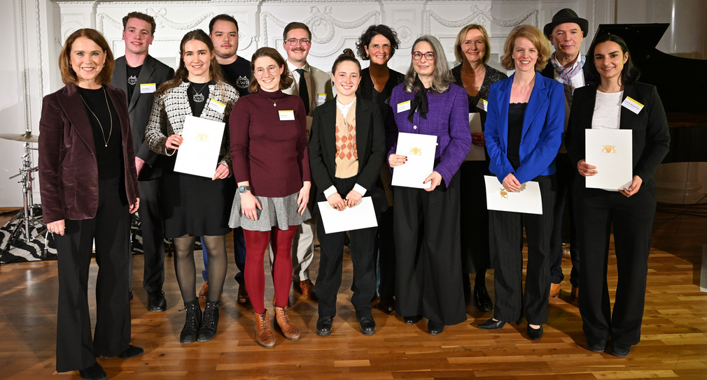 Landeslehrpreis Gruppenbild mit Petra Olschowski